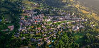 TREBALL SÍNTESI A PLANOLES - PRIMER TERMINI - 2 ESO